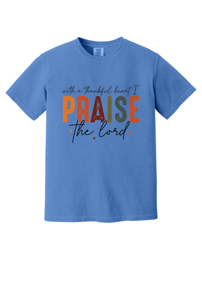 With a Thankful Heart I Praise the Lord printed Thanksgiving faith graphic tee in ivory in Mystic